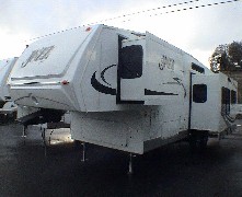 THOR JAZZ Model 2960RL Fifth Wheel Left Front. CA RV Sales