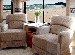 Jazz Fifth Wheel Interiors by THOR