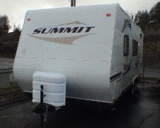 THOR SummitWave Left Front Model 280FQ Travel Trailer. CA RV Sales