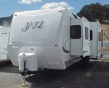 THOR JAZZ Left Front Model 280FQ Travel Trailer. CA RV Sales