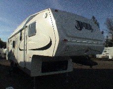 THOR JAZZ Left Front Image Model 3180BH Fifth Wheel. CA RV Sales